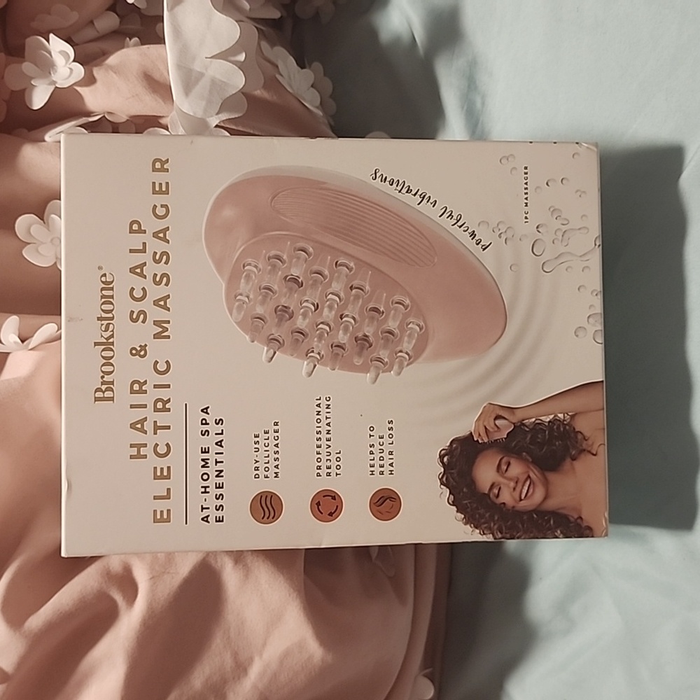 Brookstone Hair & Scalp Electric Massager, At Home Spa essentials, NIB